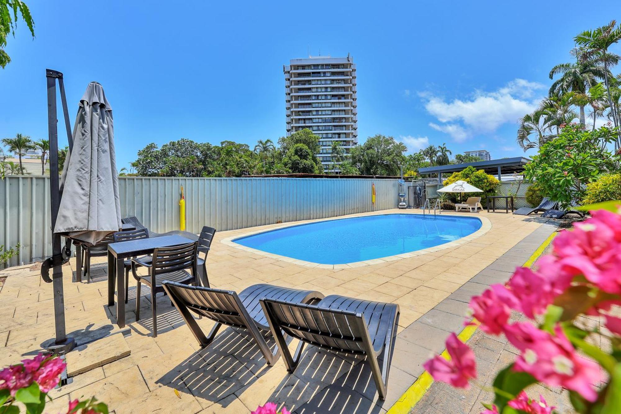 Darwin Poinciana Inn Екстериор снимка