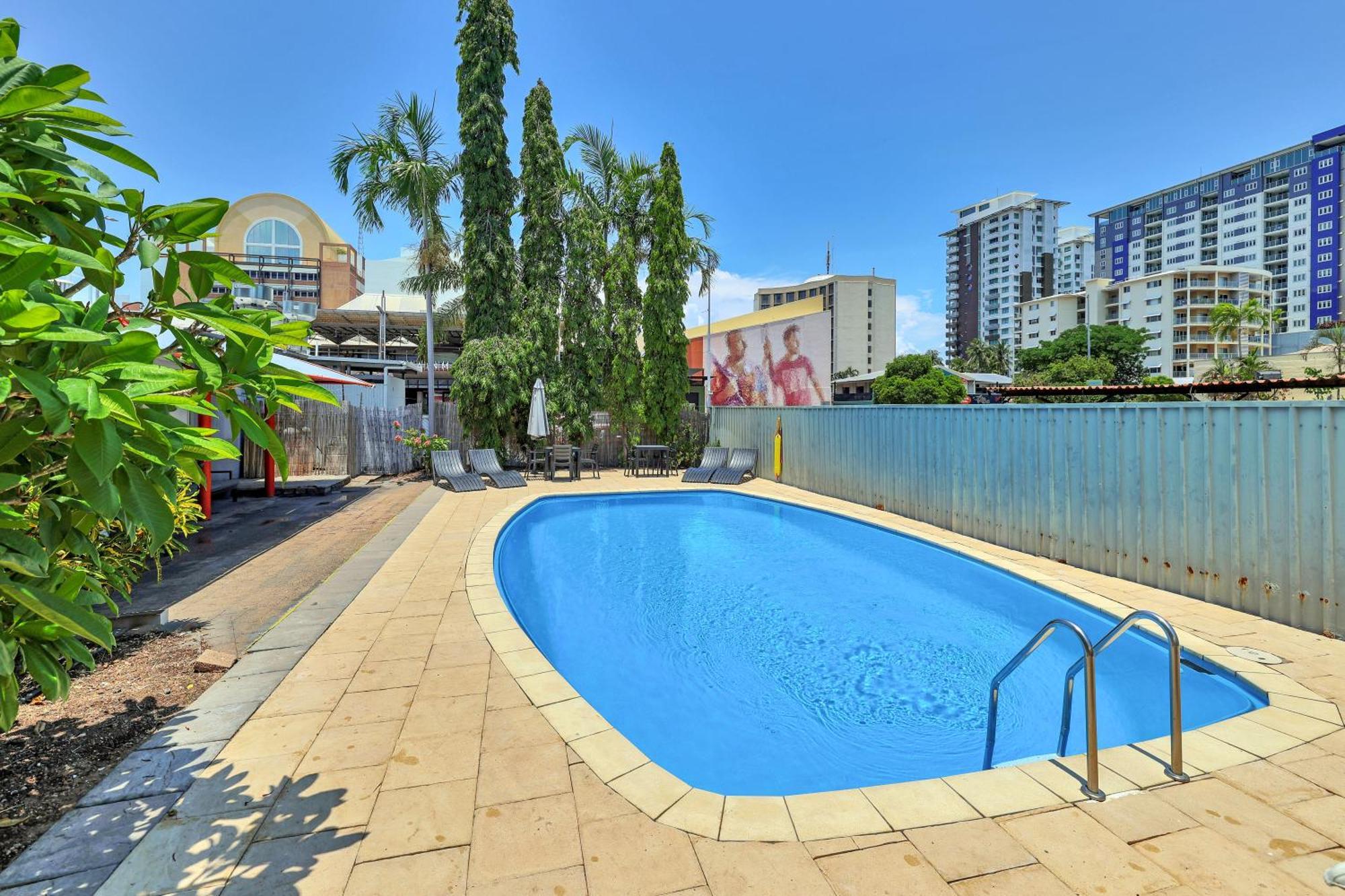 Darwin Poinciana Inn Екстериор снимка